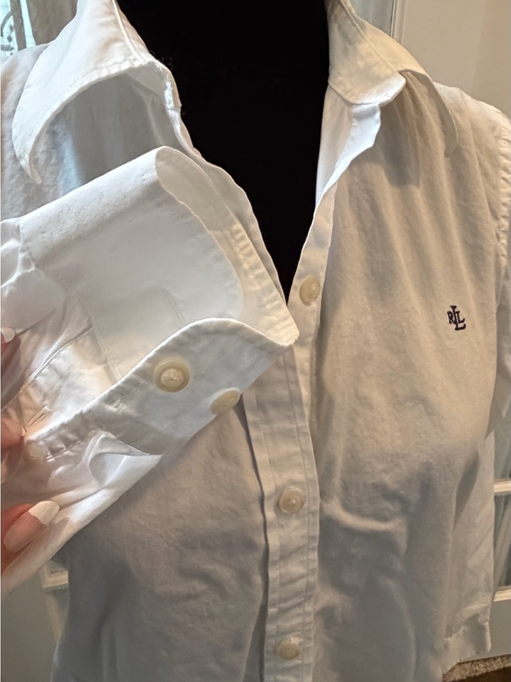 Ralph Lauren White Button-Down Cotton Shirt with Navy Embroidered Logo Size med - Picture 8 of 12